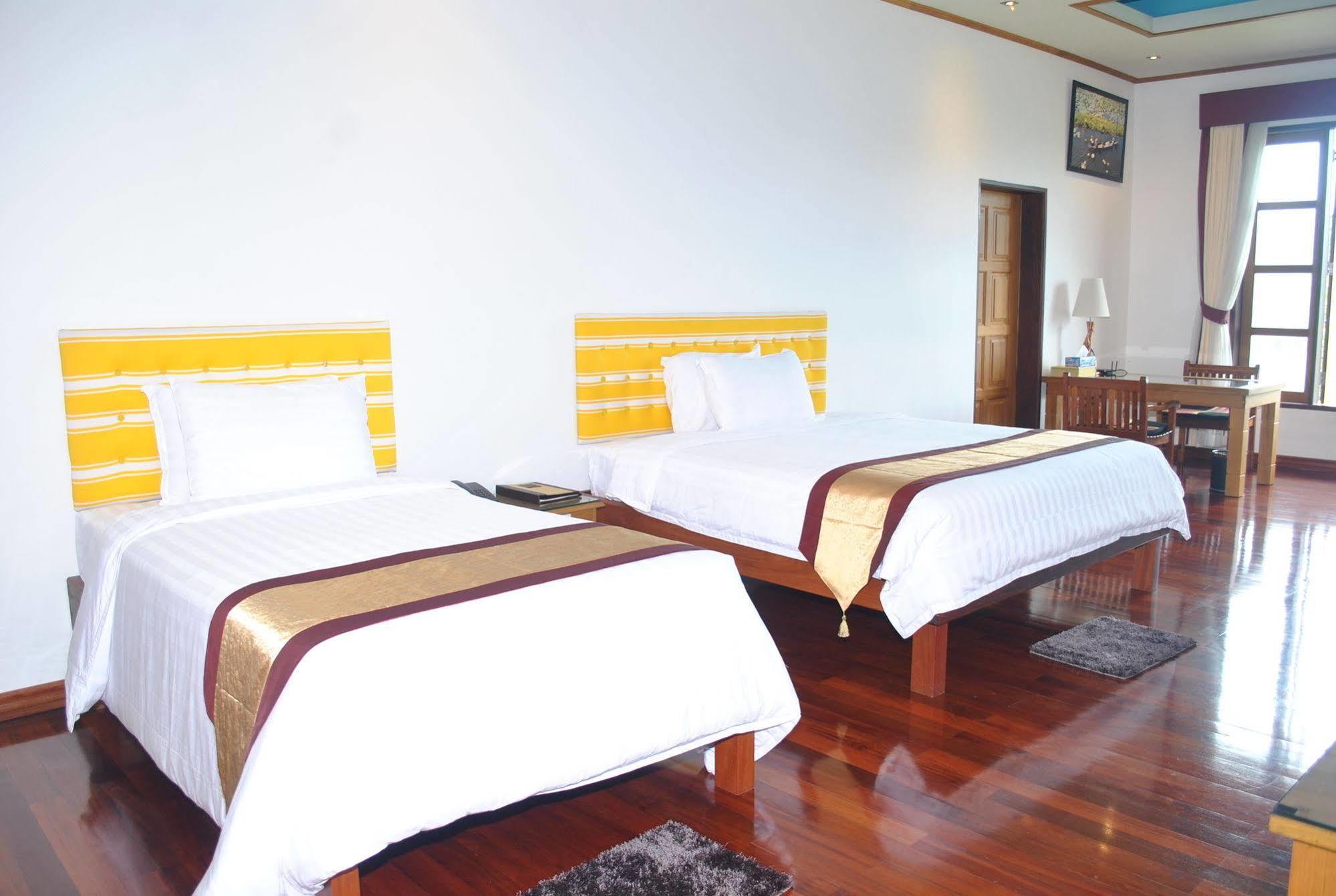 Myanmar Life Hotel Yangon Eksteriør bilde